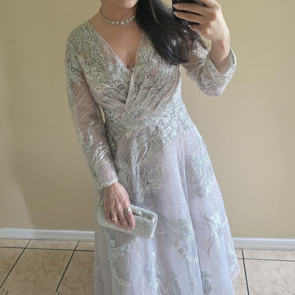 MAC DUGGAL Dress Size 4 Evening Gown Silver NEW Midi Wrap Over Long Sleeve Lace